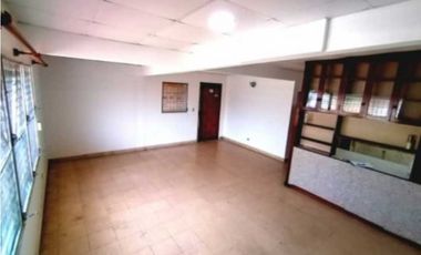 Se Vende Terreno de 1000m2 Con dos Casas en San Antonio