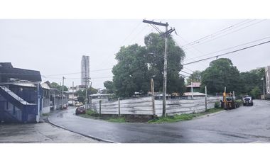 Se Vende Terreno con 1,200M2 en Calle 12 , Rio Abajo