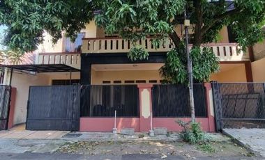 Rumah second 2 lantai siap huni di Tebet Jakarta Selatan