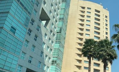 Excelente PH en venta en la Loma Santa Fe