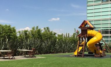 Excelente PH en venta en la Loma Santa Fe