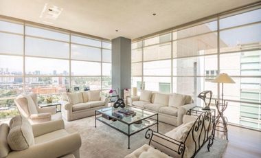 Excelente PH en venta en la Loma Santa Fe