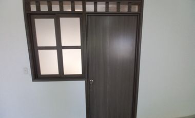 apartaestudio en arriendo en topacio piso 3. Cod A13375