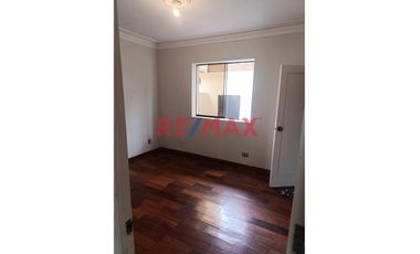 Se Alquila Casa En Lince