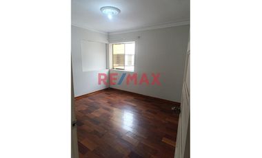 Se Alquila Casa En Lince