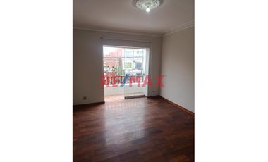 Se Alquila Casa En Lince