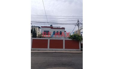 Se Alquila Casa En Lince