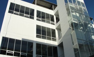 OFICINA EN VENTA EN BOSQUE ESMERALDA ATIZAPAN