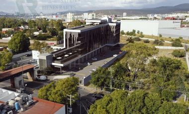 Oficinas y Locales Comerciales en Jurica, Santiago de Querétaro Centro