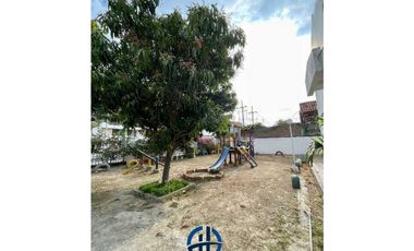 SE VENDE CASA EN EL CONJUNTO CERRADO SAN CARLOS EN LA AVENIDA LIBERTAD