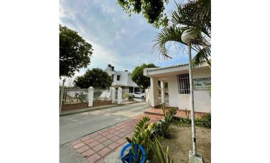 SE VENDE CASA EN EL CONJUNTO CERRADO SAN CARLOS EN LA AVENIDA LIBERTAD