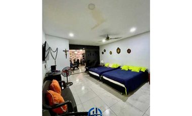 SE VENDE CASA EN EL CONJUNTO CERRADO SAN CARLOS EN LA AVENIDA LIBERTAD