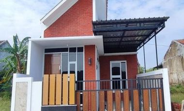 Rumah Dijual Desain Modern Minimalis Lokasi Strategis Kudus