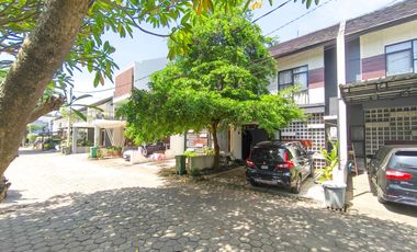 Rumah 2 Lt SHM Hadap Timur 12 Menit ke Transpark Mall Bintaro J-36280