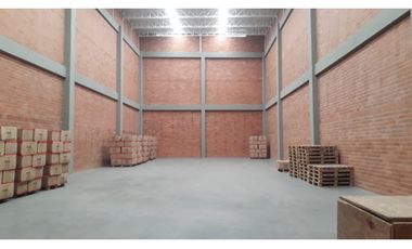 ALQUILA BODEGA ACOPI YUMBO