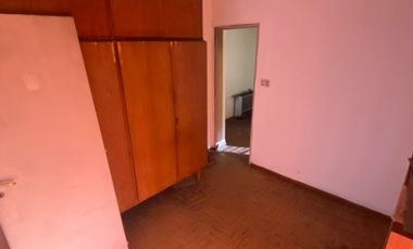 Departamento Tipo Casa en venta en Lanus Este