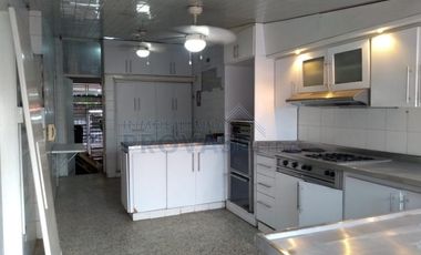 casa en venta en barrio blanco. Cod V101565