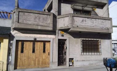Casa para 2 Familias en venta en Gerli Oeste