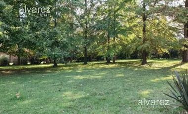 Hermoso Terreno 1800 m2- La Reja