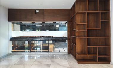 VENTA EDIFICIO COMERCIAL PARA RESTAURANTE-BANCO 25 ESTACIOMIENTOS