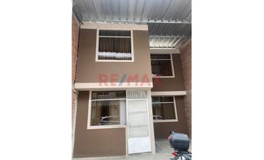 🏡 Se Alquila Casa En Castilla – Urb. Villa California
