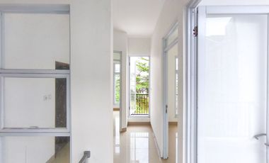 Rumah SHM 2 Lt Siap KPR 15 Mnt ke Scientia Square Park J-41131