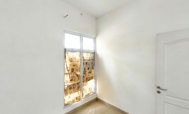 Rumah SHM 2 Lt Siap KPR 15 Mnt ke Scientia Square Park J-41131
