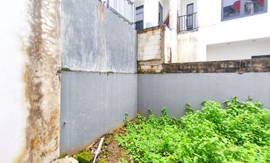 Rumah SHM 2 Lt Siap KPR 15 Mnt ke Scientia Square Park J-41131