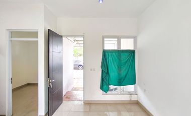 Rumah SHM 2 Lt Siap KPR 15 Mnt ke Scientia Square Park J-41131