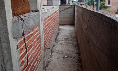 EDIFICIO COMERCIAL EN ESQUINA EN TEXCOCO