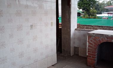 EDIFICIO COMERCIAL EN ESQUINA EN TEXCOCO