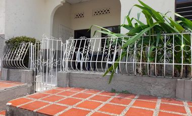 casalote en venta en las nieves. Cod V104498