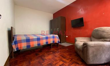 Venta De Departamento Duplex Cerca A La Av. España Y Al Centro De Trujillo