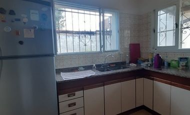 Casa en venta en Quilmes Este