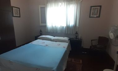 Casa en venta en Quilmes Este