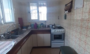 Casa en venta en Quilmes Este