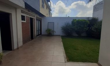 Casa en venta en Quilmes Este