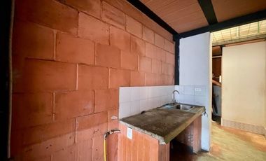 VENTA CASA BIFAMILIAR PALMIRA. Cod V16431