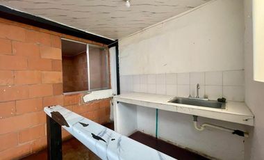 VENTA CASA BIFAMILIAR PALMIRA. Cod V16431