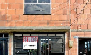 VENTA CASA BIFAMILIAR PALMIRA. Cod V16431