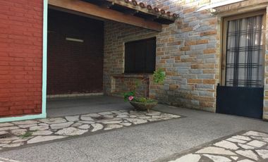 Venta Casa a refaccionar en San Justo
