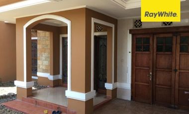 DIJUAL ATAU DISEWAKAN RUMAH DAERAH PERUM PANTAI MENTARI SURABAYA