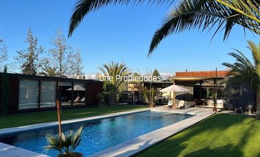 Ideal Familia e Inversión: 2 casas 2 Deptos Galpon 400m2