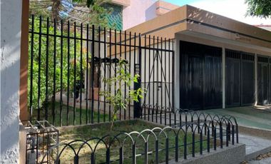 Casa en sector residencial Riascos Santa Marta