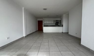 Departamento en venta de 2 dormitorios c/ cochera en Mercedes