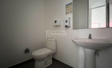 oficina en arriendo en la primavera. Cod A776849