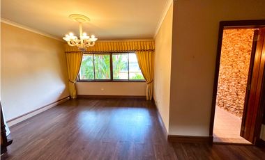 Venta de casa Altos del Golf Parque Lefevre