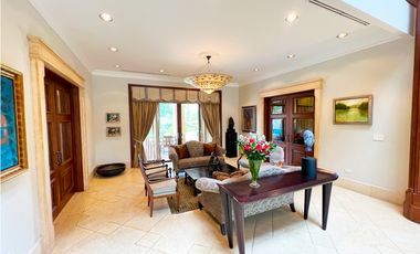Venta de casa Altos del Golf Parque Lefevre