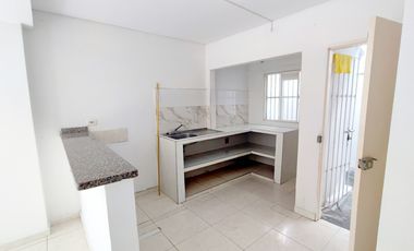 casa en arriendo en villa linda. Cod A27229