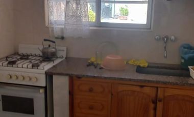 DEPARTAMENTO 2  AMBIENTES  INTERNO CON PARRILLA SIN EXPENSAS